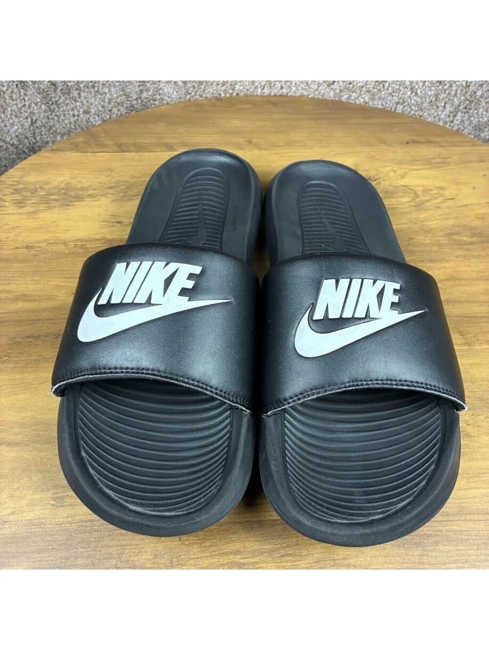 Nike Men's Victori One Slide Sandals Size 12M Slip-On Black Swoosh Shoes